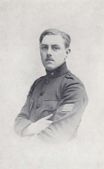 Joris van Severen geportretteerd in zijn soldatenplunje aan het IJzerfront, 1914-1918.