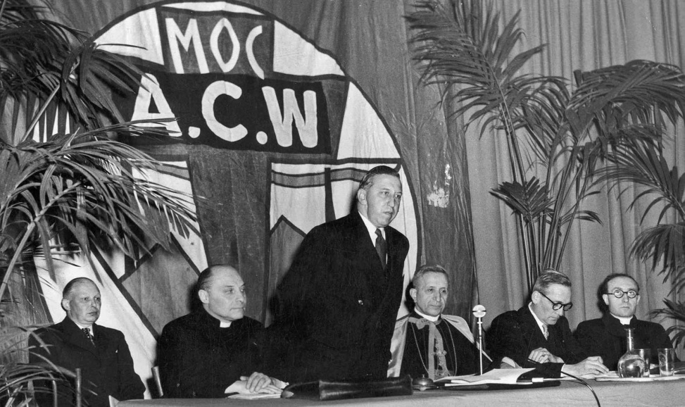 Toespraak van Paul-Willem Segers op het congres van ACW-MOC in Brussel, 7-8 mei 1949. (KADOC, kfb001287)